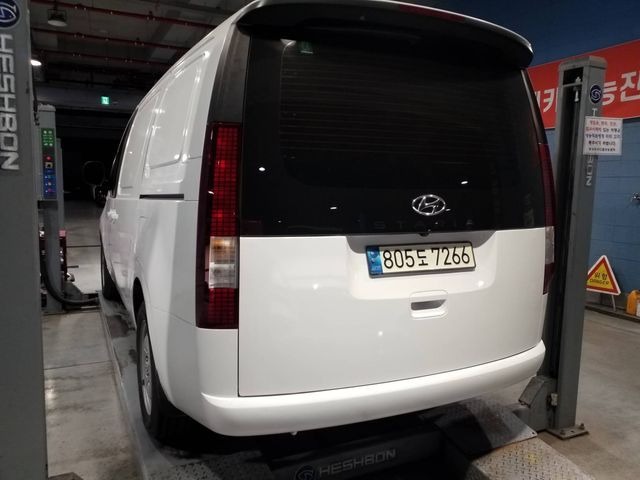 Hyundai Staria 2022 — inspection photo 2