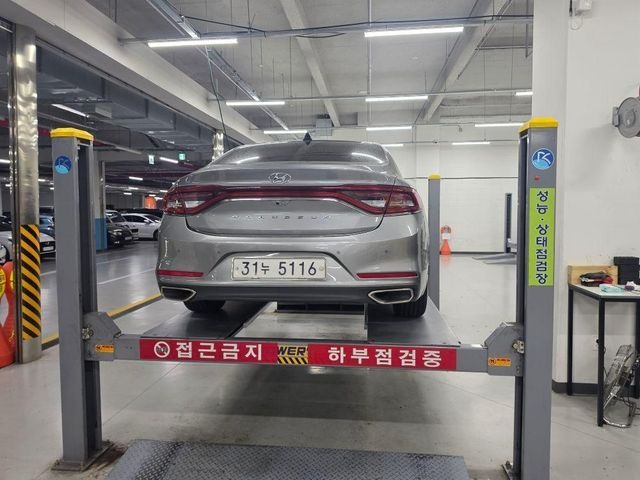 Hyundai Grandeur 2018 — inspection photo 2