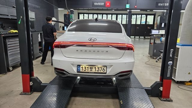 Hyundai Grandeur 2023 — inspection photo 2