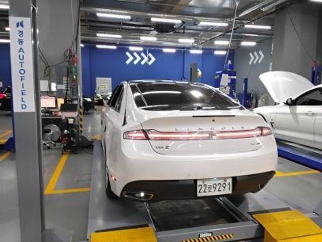 Lincoln MKZ 2013 — inspection photo 2