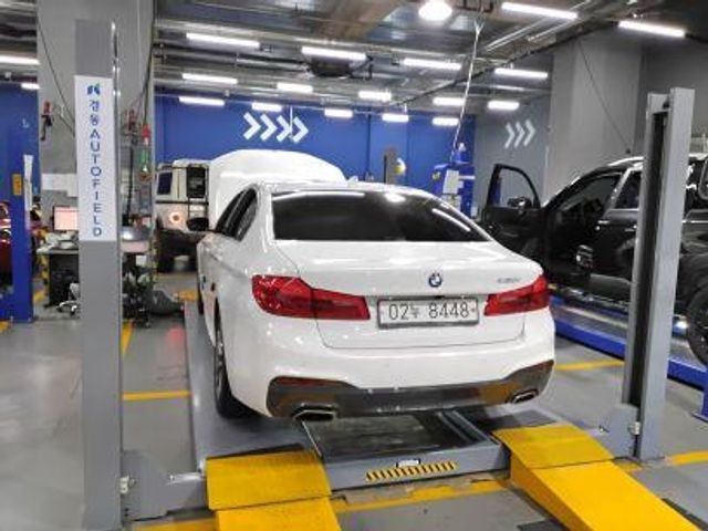 BMW 5-Series 2018 — inspection photo 2