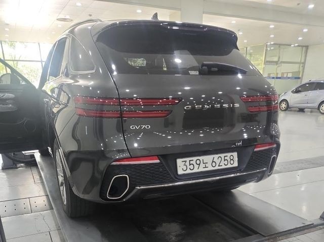 Genesis GV70 2024 — inspection photo 2