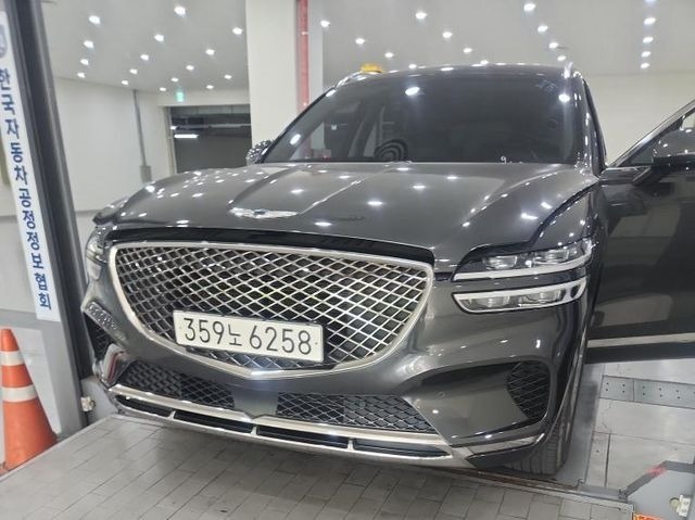 Genesis GV70 2024 — inspection photo 1