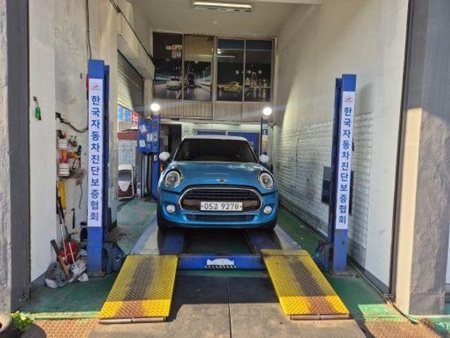 Mini Cooper 2018 — inspection photo 1