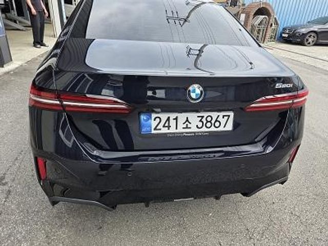 BMW 5-Series 2026 — inspection photo 2