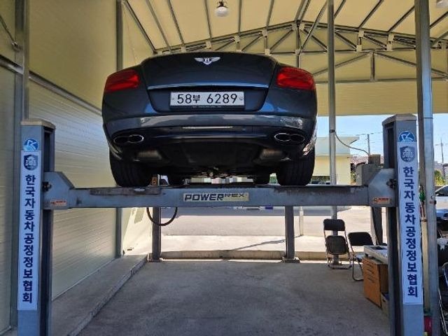 Bentley Continental 2013 — inspection photo 2