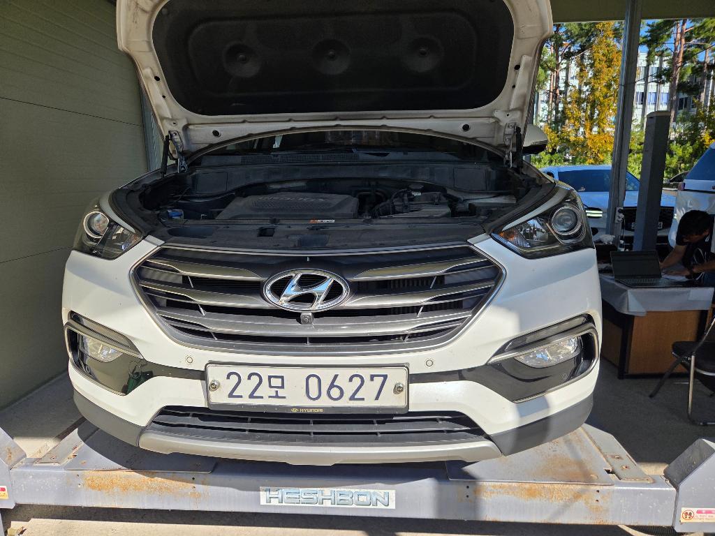 Hyundai Santafe 2016 — inspection photo 1