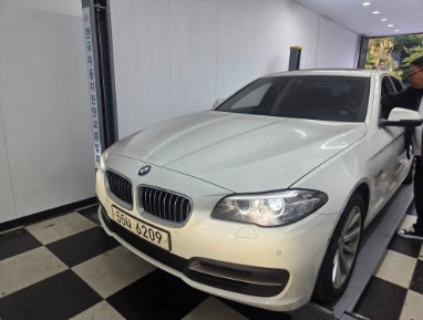 BMW 5-Series 2014 — inspection photo 1
