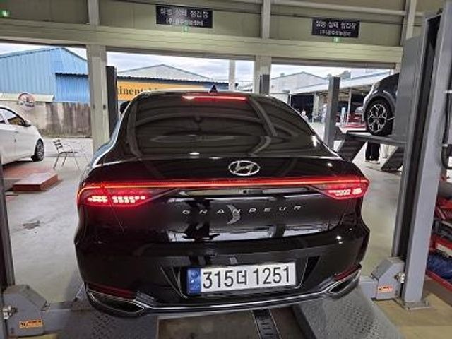 Hyundai Grandeur 2023 — inspection photo 2