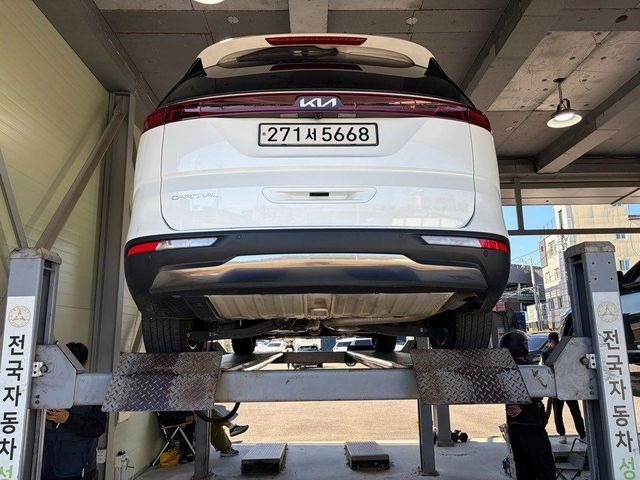 Kia Canival 2023 — inspection photo 2