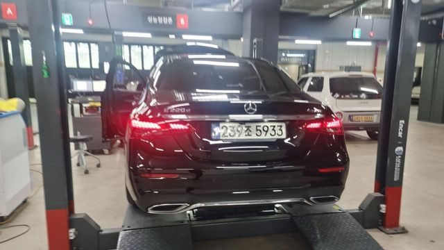 Mercedes-Benz E-Class 2021 — inspection photo 2
