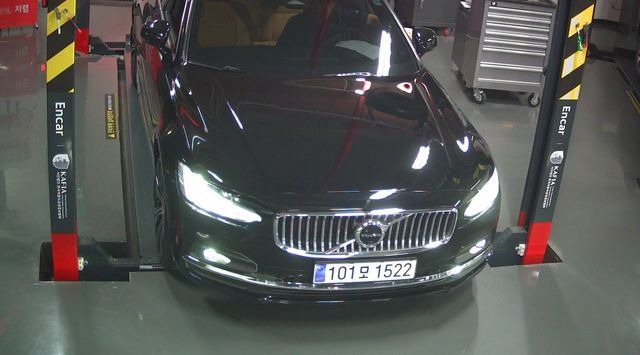 Volvo S90 2023 — inspection photo 1