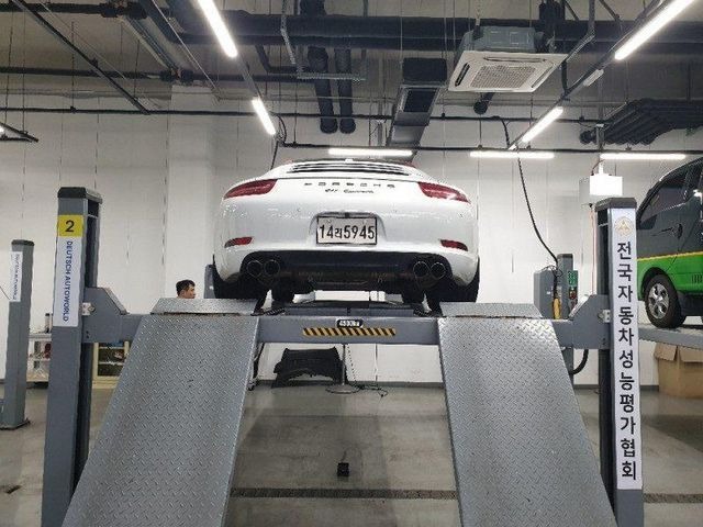 Porsche 911 2014 — inspection photo 2