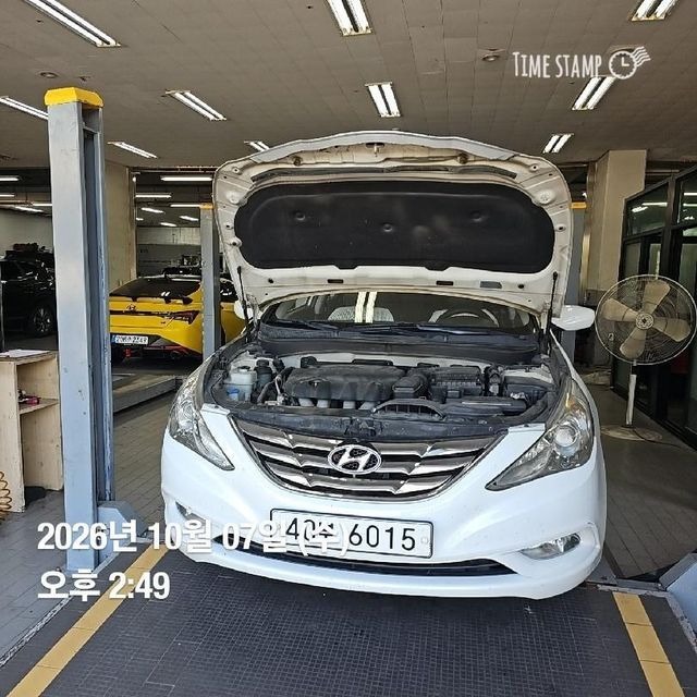 Hyundai Sonata 2011 — inspection photo 1