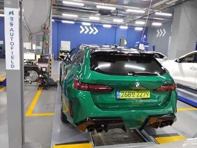 BMW M5 2026 — inspection photo 2