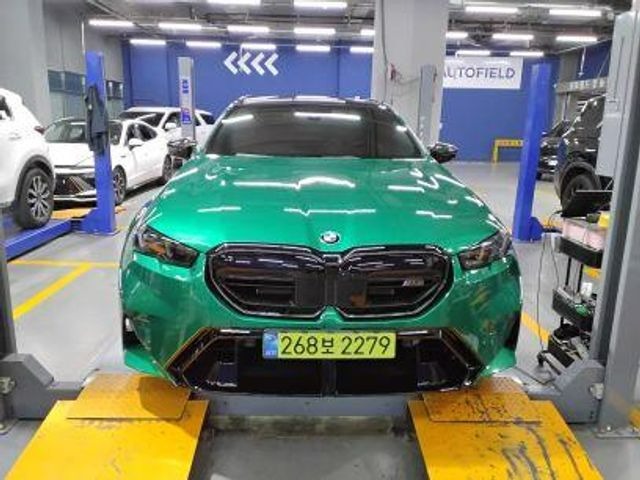 BMW M5 2026 — inspection photo 1