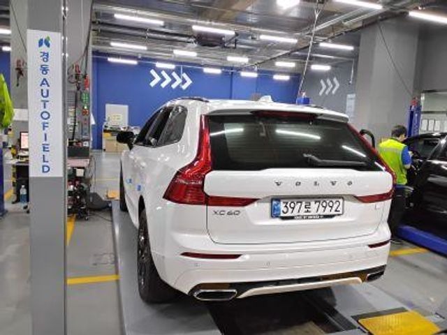 Volvo XC60 2021 — inspection photo 2