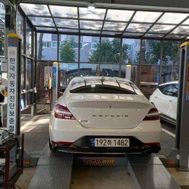 Genesis G70 2023 — inspection photo 2