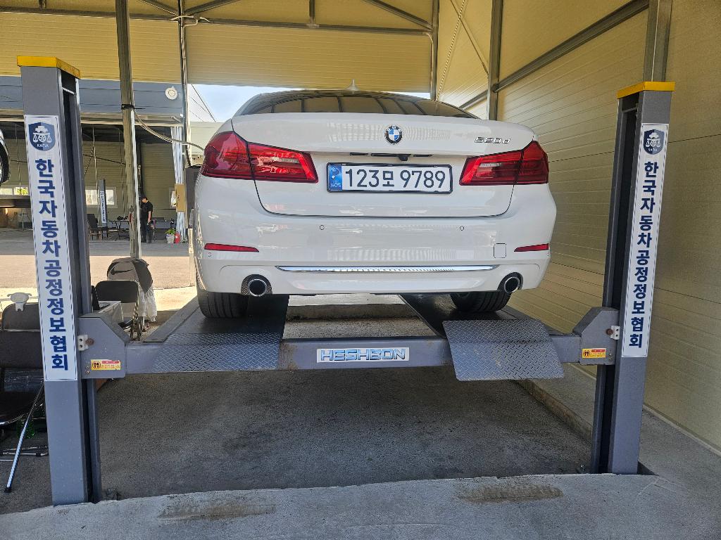BMW 5-Series 2020 — inspection photo 2