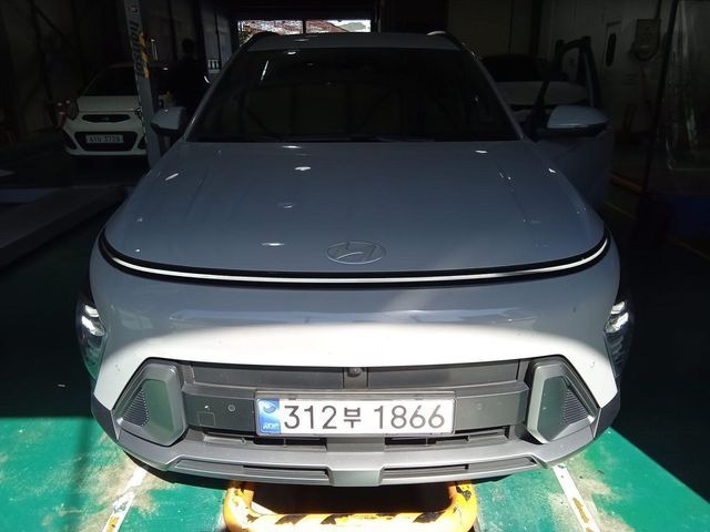 Hyundai Kona 2025 — inspection photo 1
