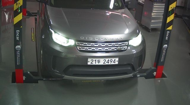 Land Rover Discovery 2018 — inspection photo 1