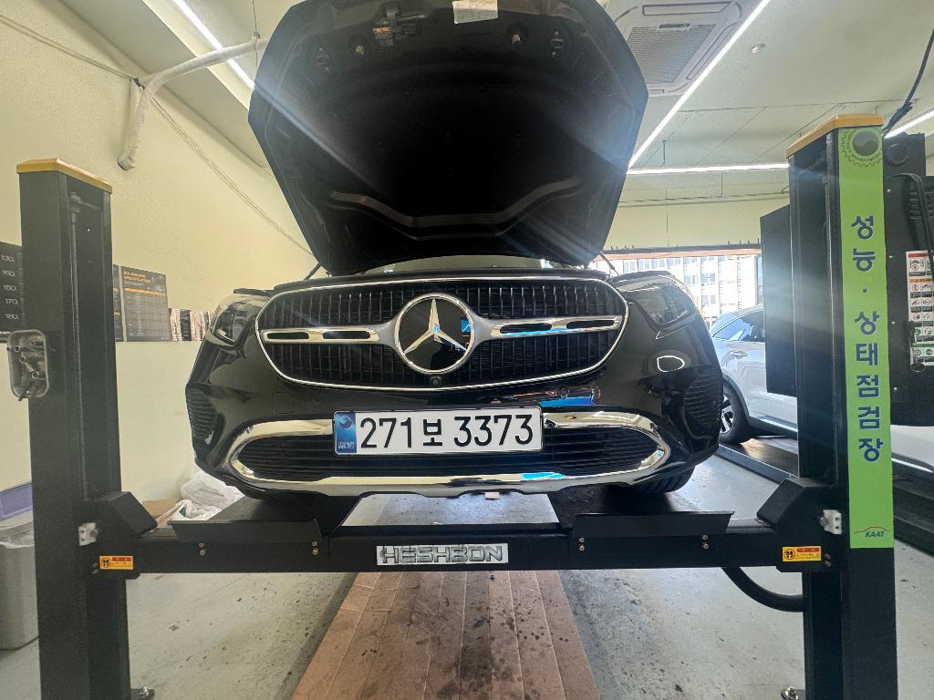 Mercedes-Benz GLC-Class 2026 — inspection photo 1