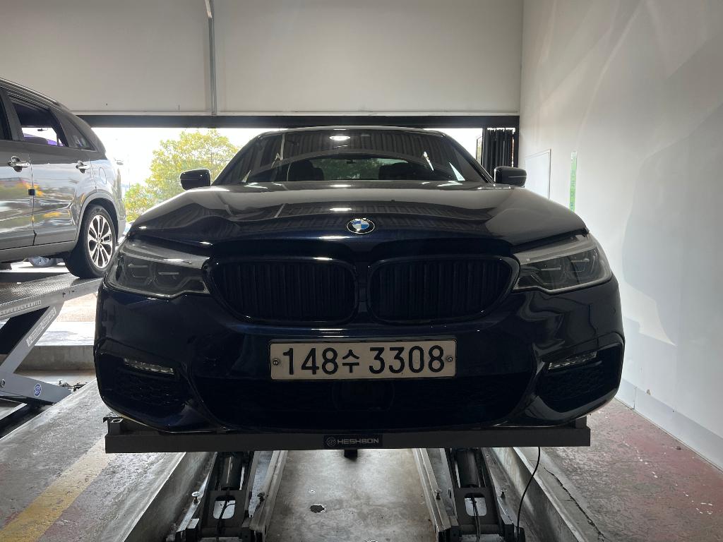 BMW 5-Series 2018 — inspection photo 1