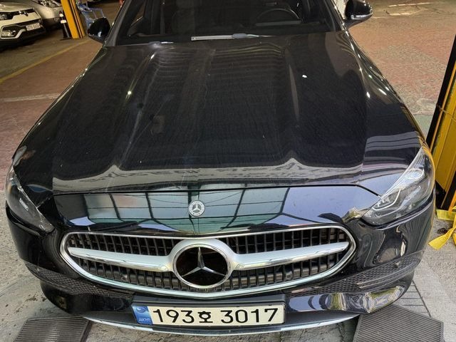 Mercedes-Benz C-Class 2023 — inspection photo 1