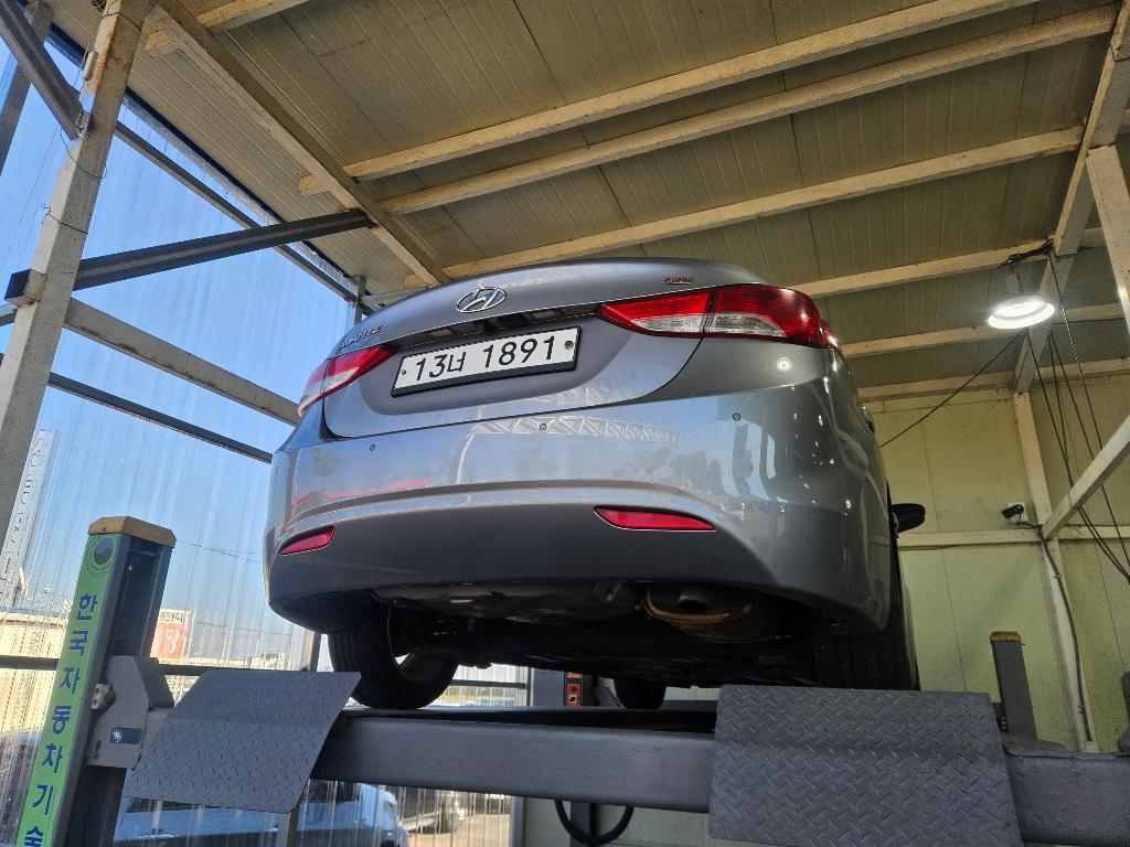 Hyundai AVANTE 2014 — inspection photo 2