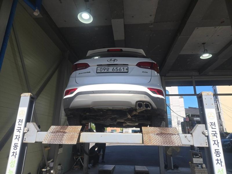 Hyundai Santafe 2018 — inspection photo 2