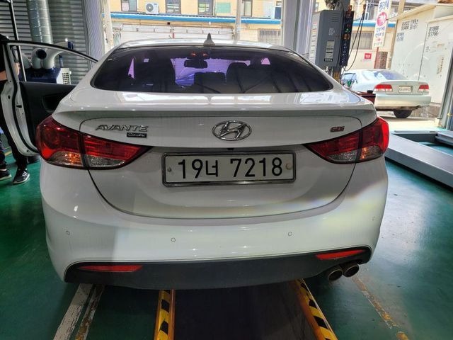 Hyundai AVANTE 2014 — inspection photo 2