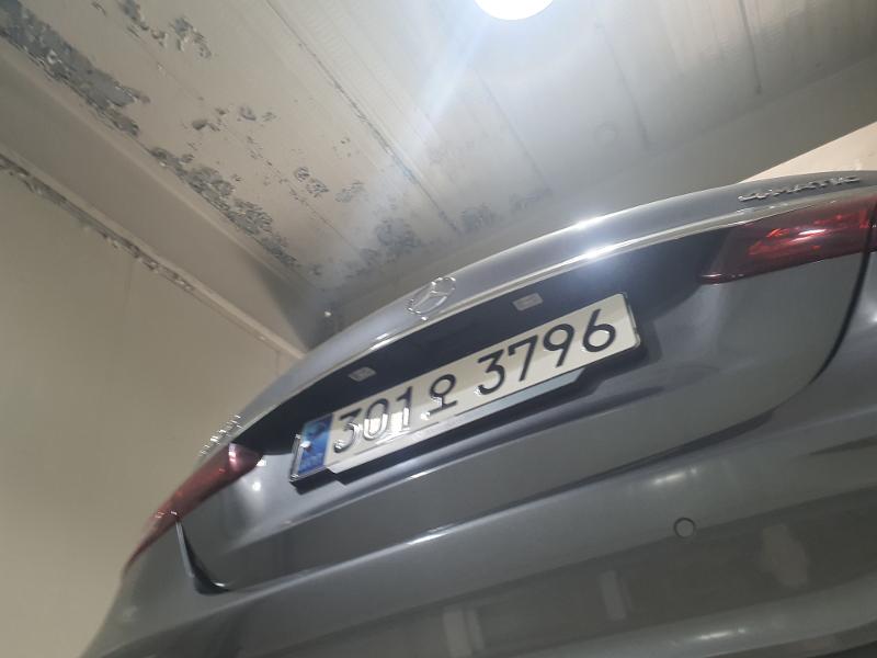 Mercedes-Benz E-Class 2023 — inspection photo 2