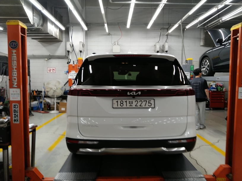 Kia Canival 2023 — inspection photo 2