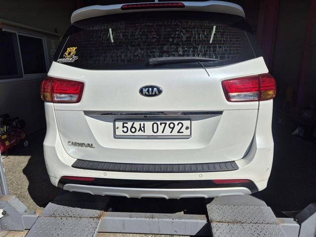 Kia Canival 2016 — inspection photo 2