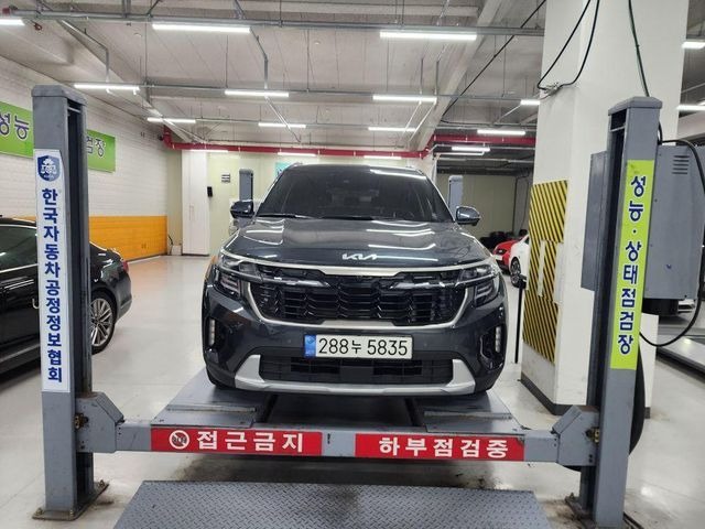 Kia Seltos 2023 — inspection photo 1