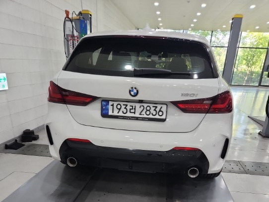 BMW 1-Series 2023 — inspection photo 2