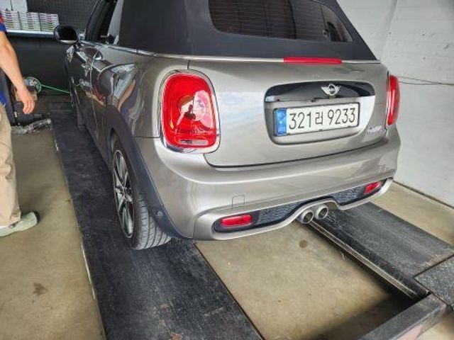 Mini Cooper Convertible 2018 — inspection photo 2