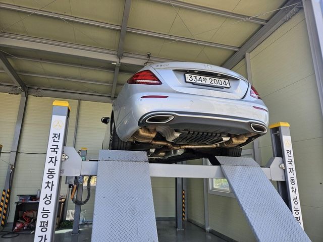 Mercedes-Benz E-Class 2017 — inspection photo 2
