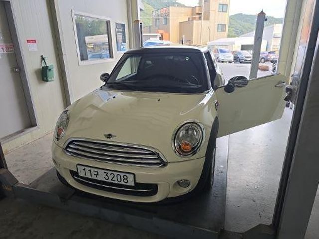 Mini Cooper 2013 — inspection photo 1