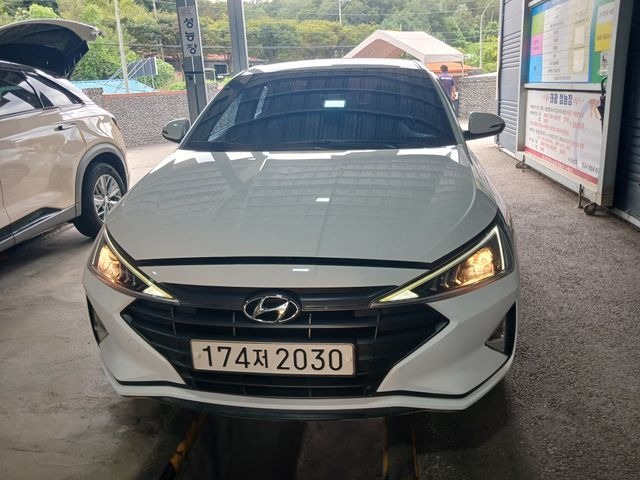 Hyundai AVANTE 2019 — inspection photo 1