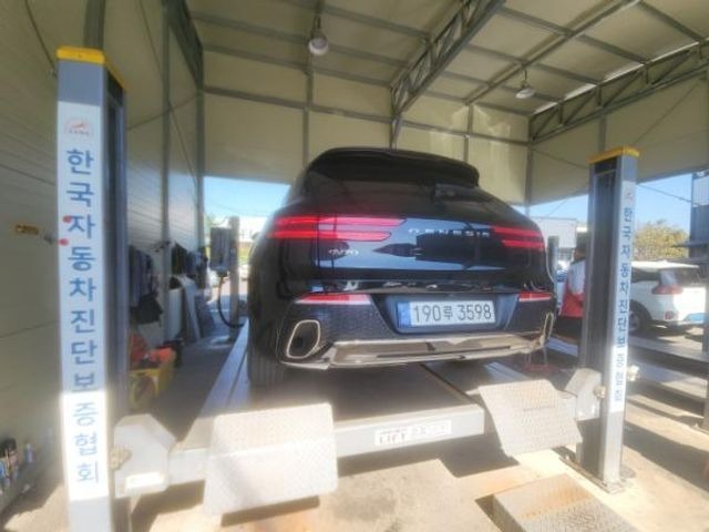Genesis GV70 2024 — inspection photo 2