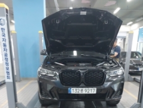 BMW X4 2025 — inspection photo 1