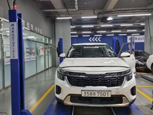 Kia Seltos 2023 — inspection photo 1