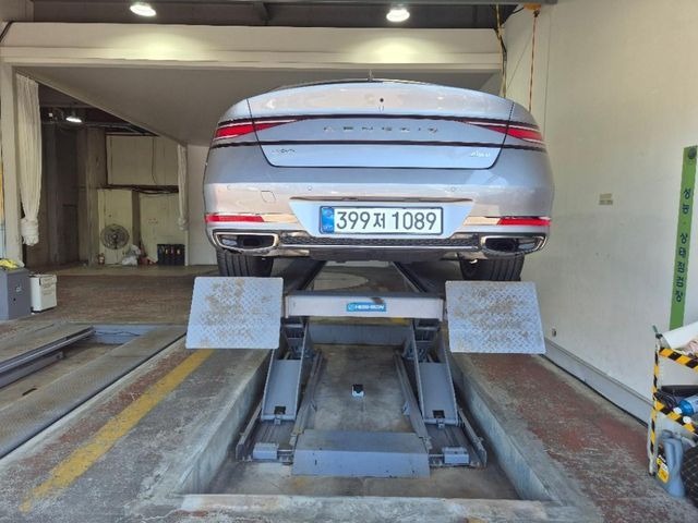 Genesis G90 2026 — inspection photo 2