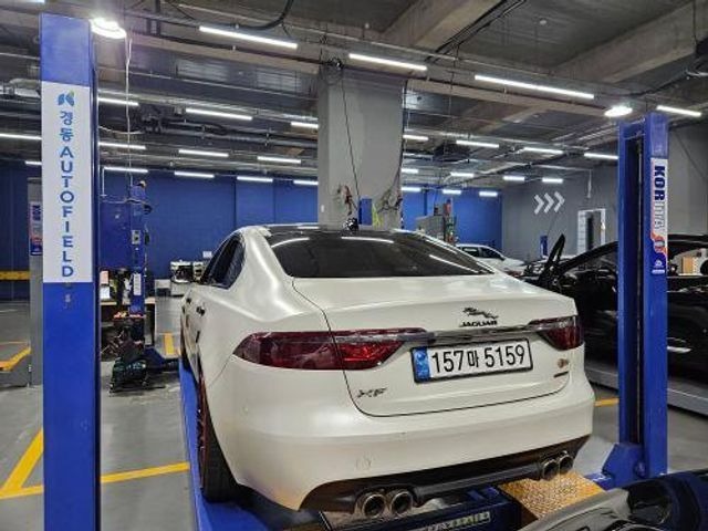 Jaguar XF 2017 — inspection photo 2