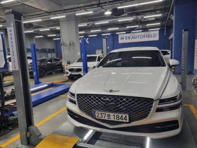 Genesis G80 2024 — inspection photo 1