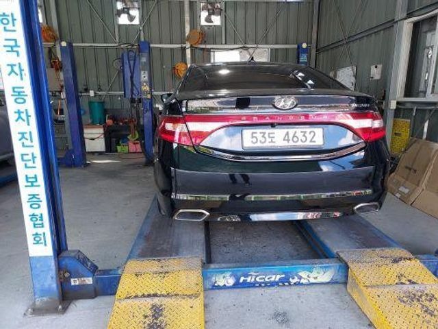 Hyundai Grandeur 2017 — inspection photo 2