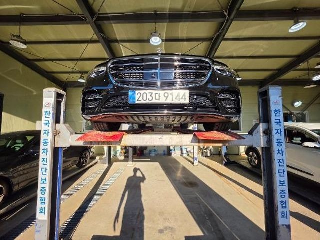 Mercedes-Benz S-Class 2022 — inspection photo 1