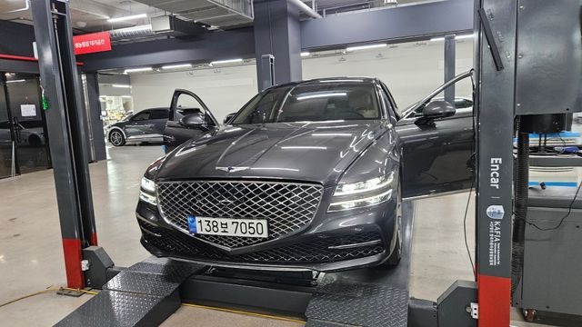 Genesis G80 2023 — inspection photo 1
