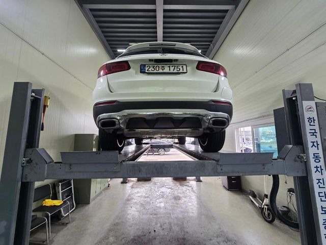 Mercedes-Benz GLC-Class 2021 — inspection photo 2